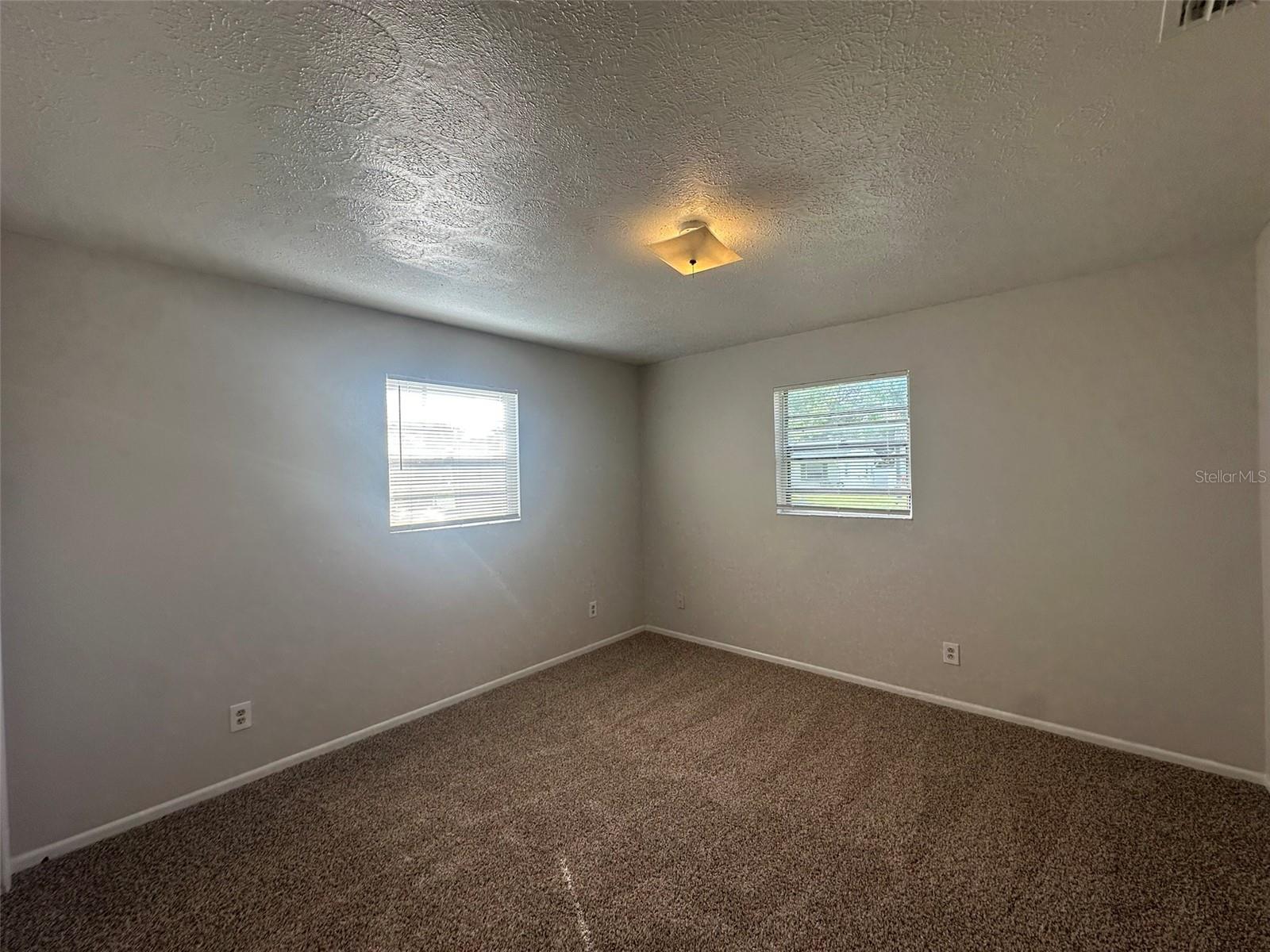 Image 6 of 14 For 213 Montana Avenue