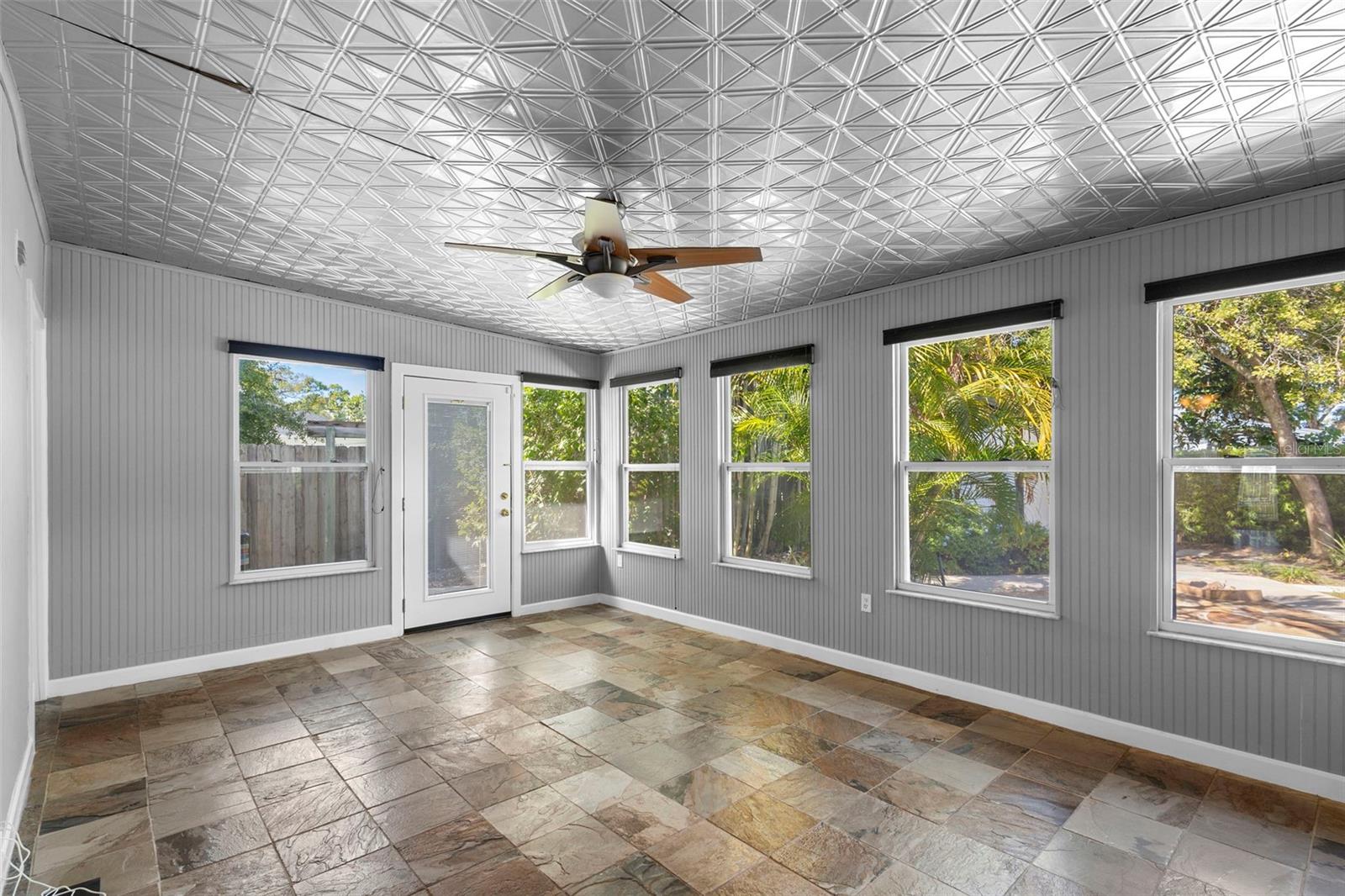 Image 14 of 29 For 3623 Chelsea Street