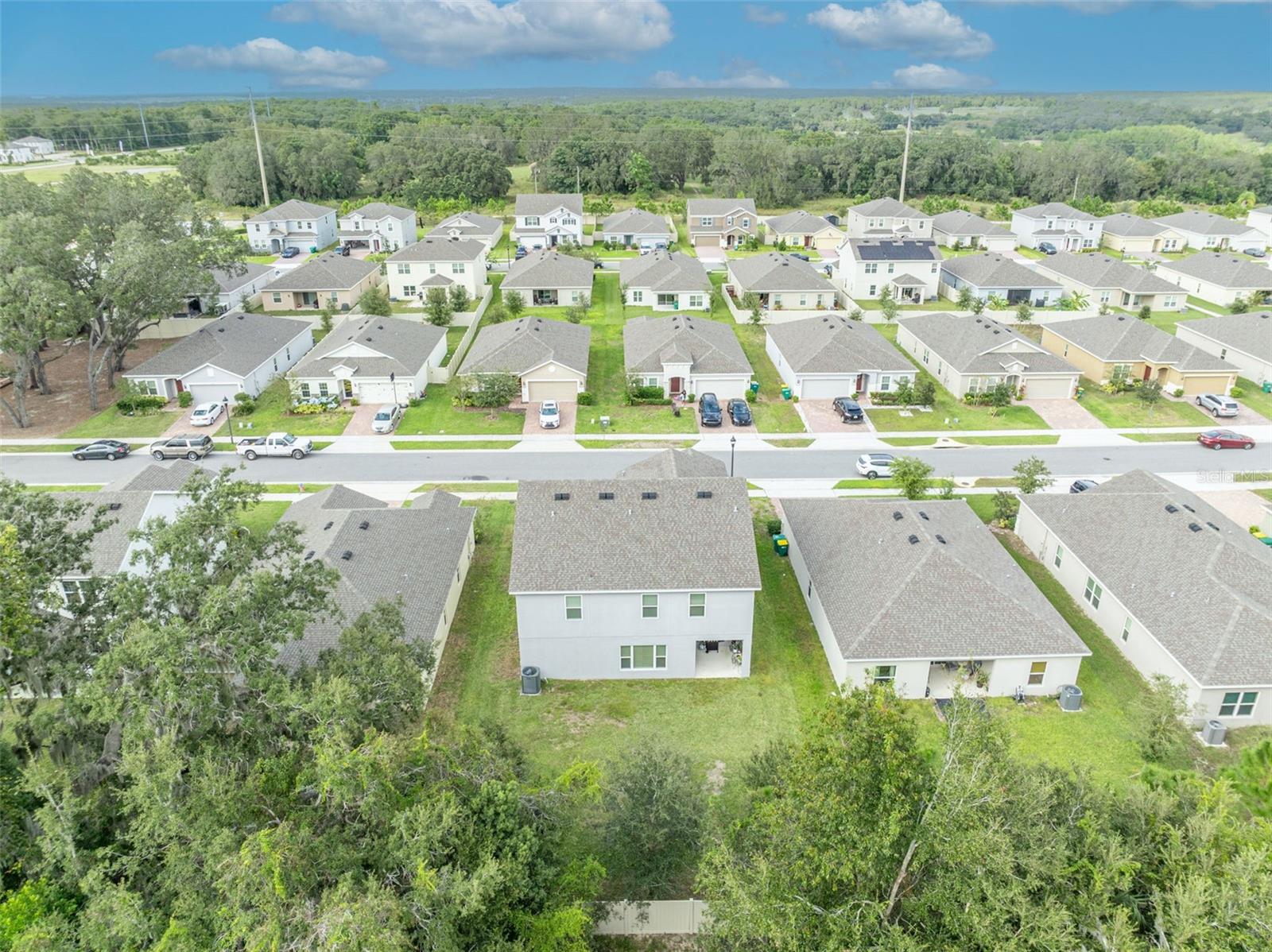 Image 51 of 70 For 535 Darshire Avenue