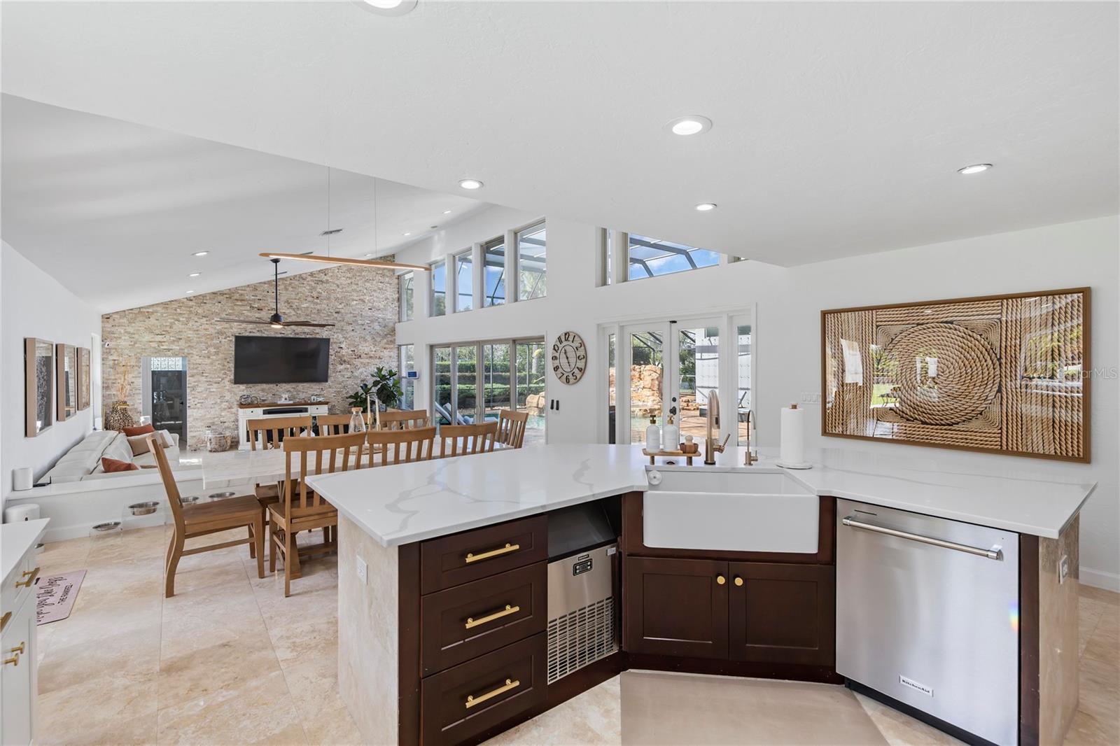 Image 20 of 40 For 1505 Whitstable Court