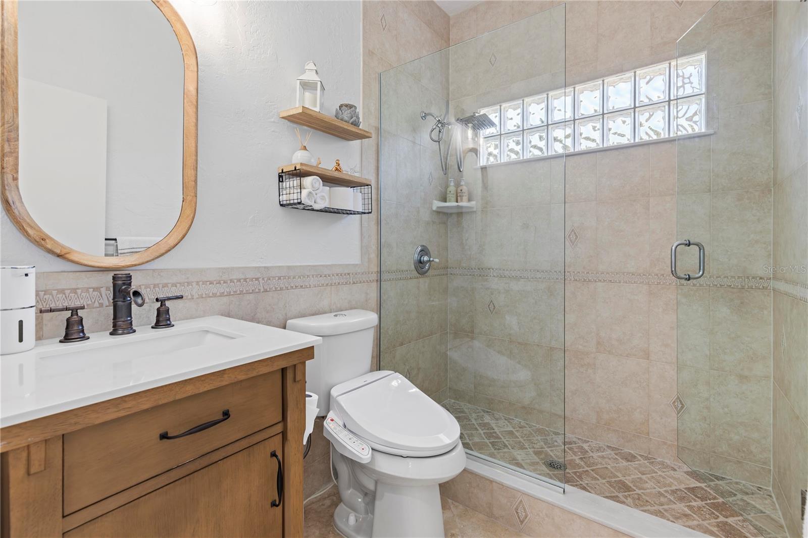 Image 24 of 40 For 1505 Whitstable Court