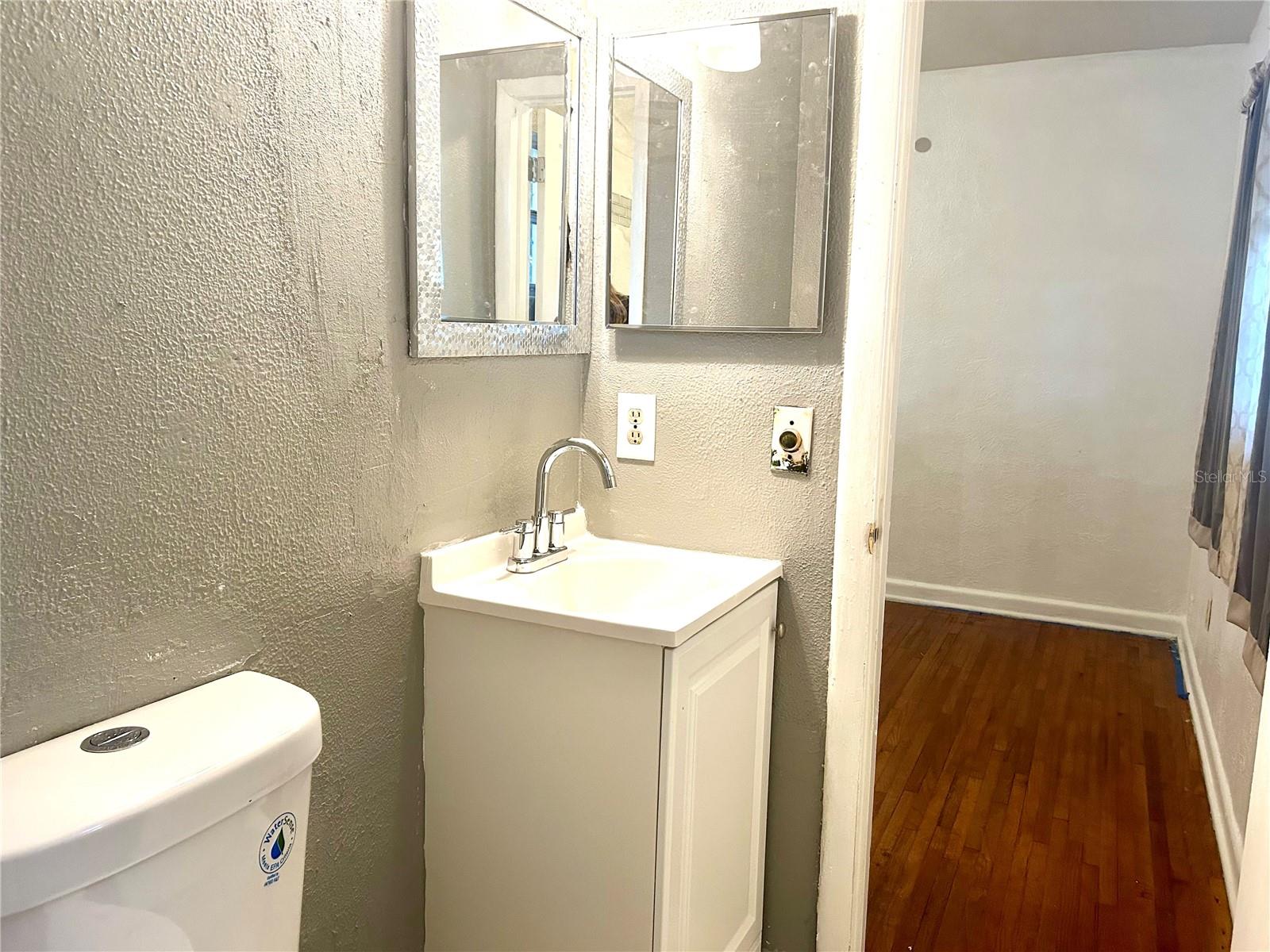 Image 28 of 29 For 112 Dahlia Drive