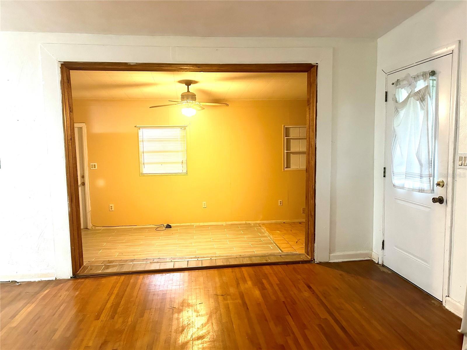 Image 5 of 29 For 112 Dahlia Drive