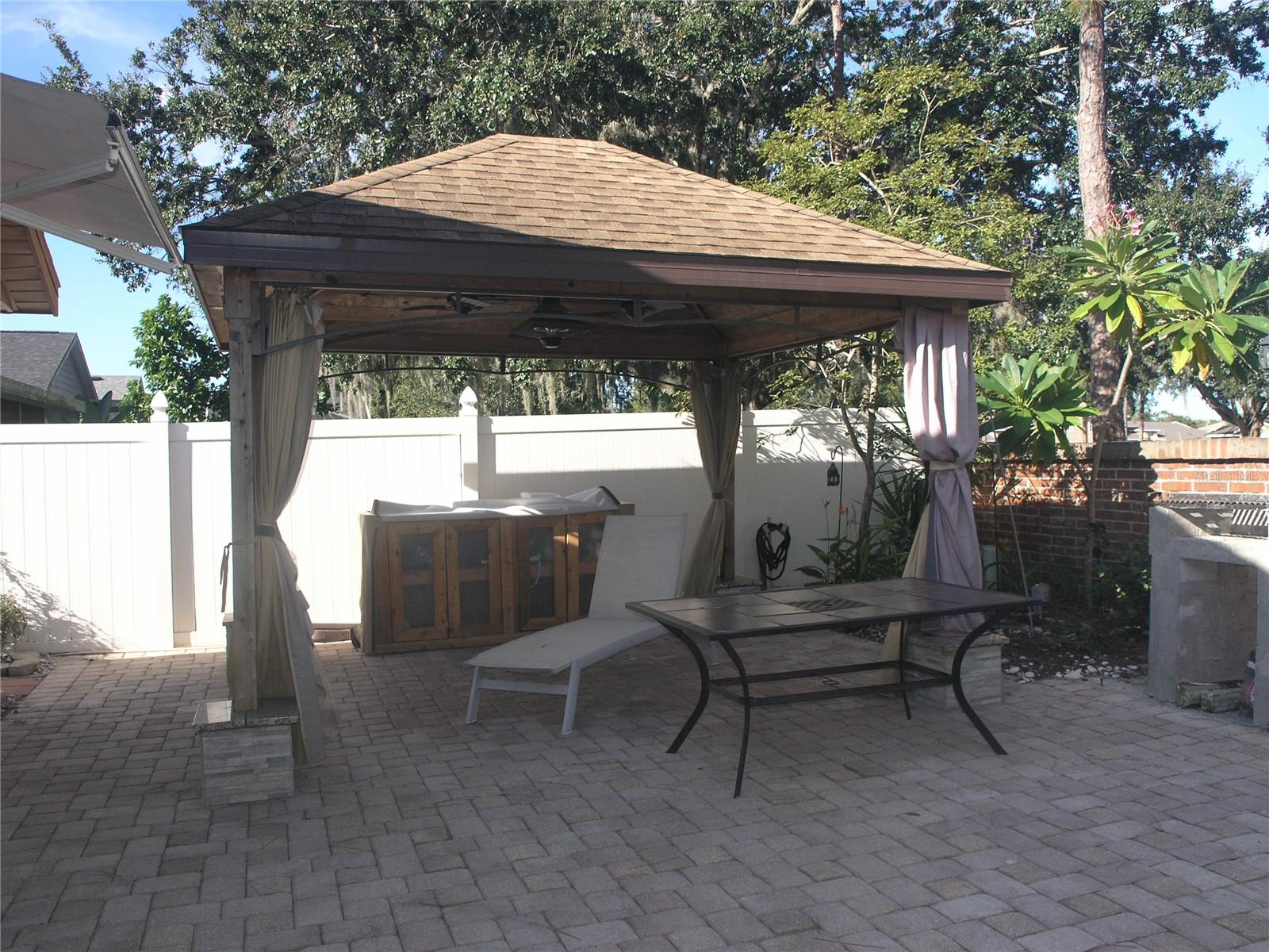 Image 21 of 25 For 2976 Stillwater Drive