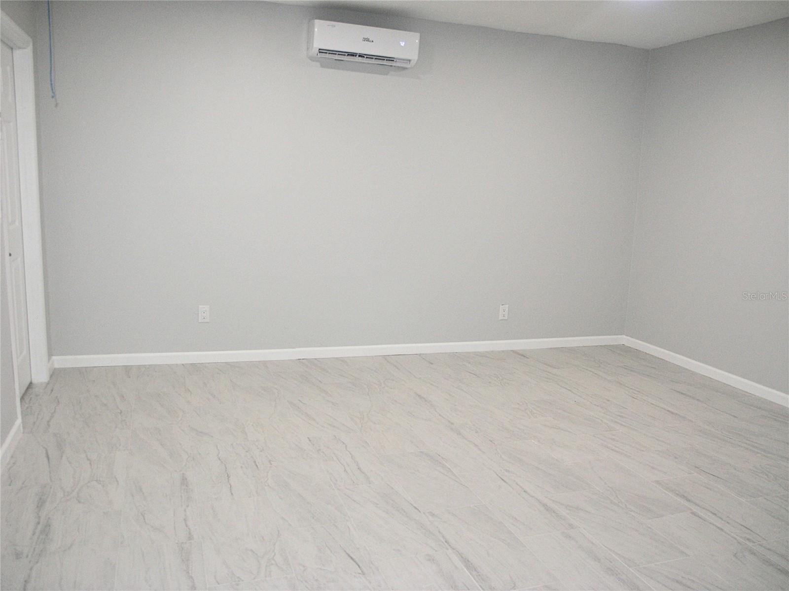 Image 4 of 25 For 2976 Stillwater Drive