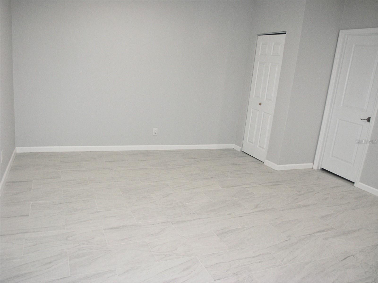 Image 5 of 25 For 2976 Stillwater Drive