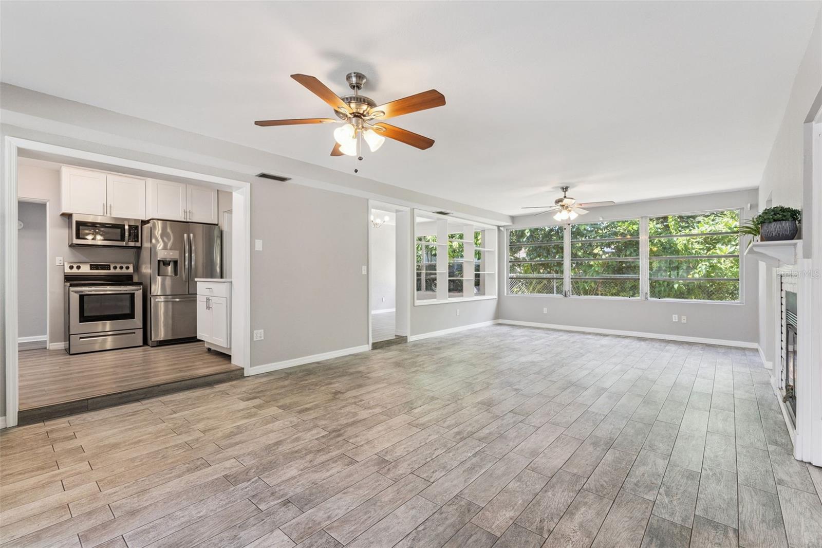 Image 15 of 41 For 2381 Roxbury Road