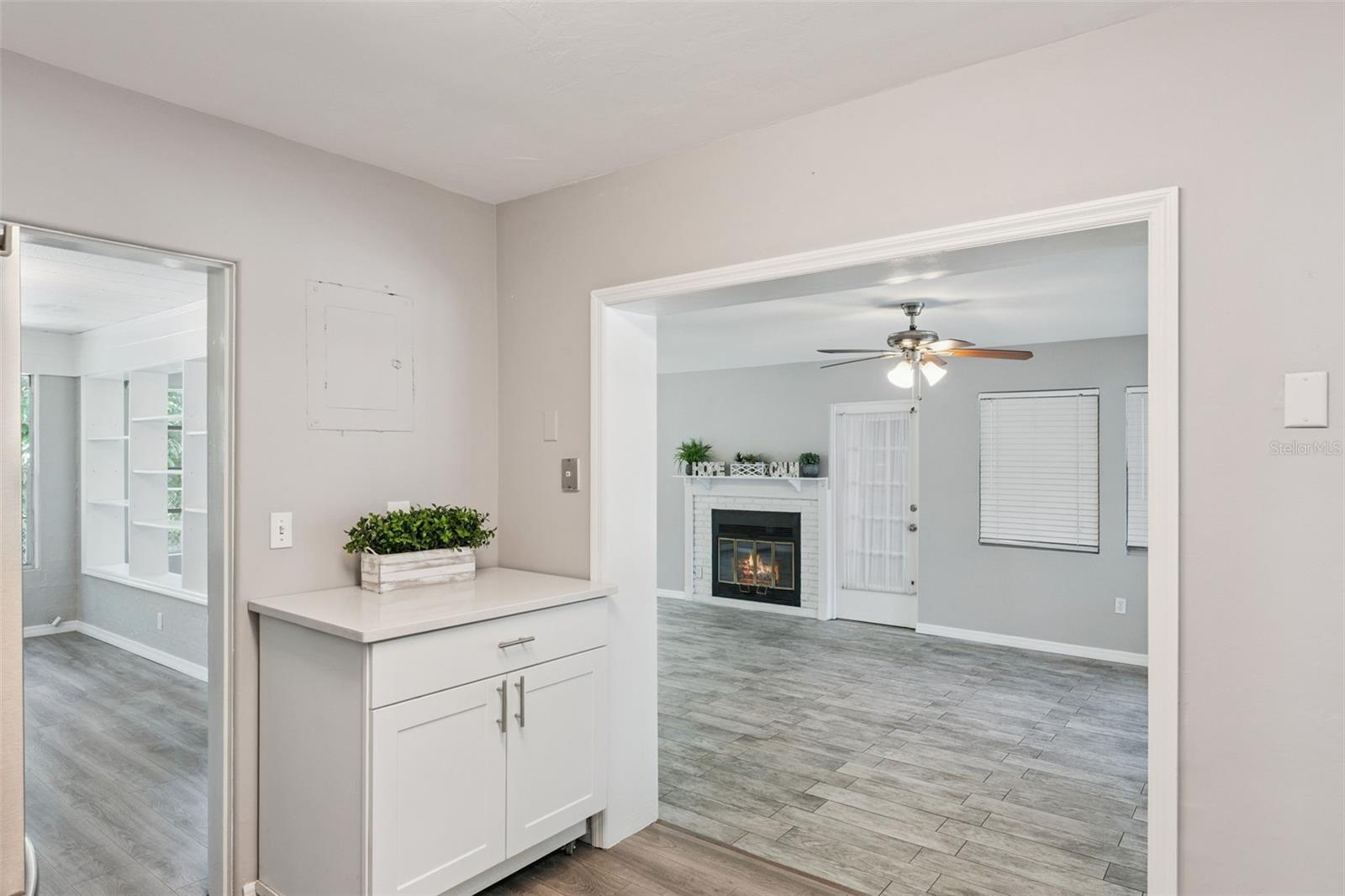 Image 19 of 41 For 2381 Roxbury Road