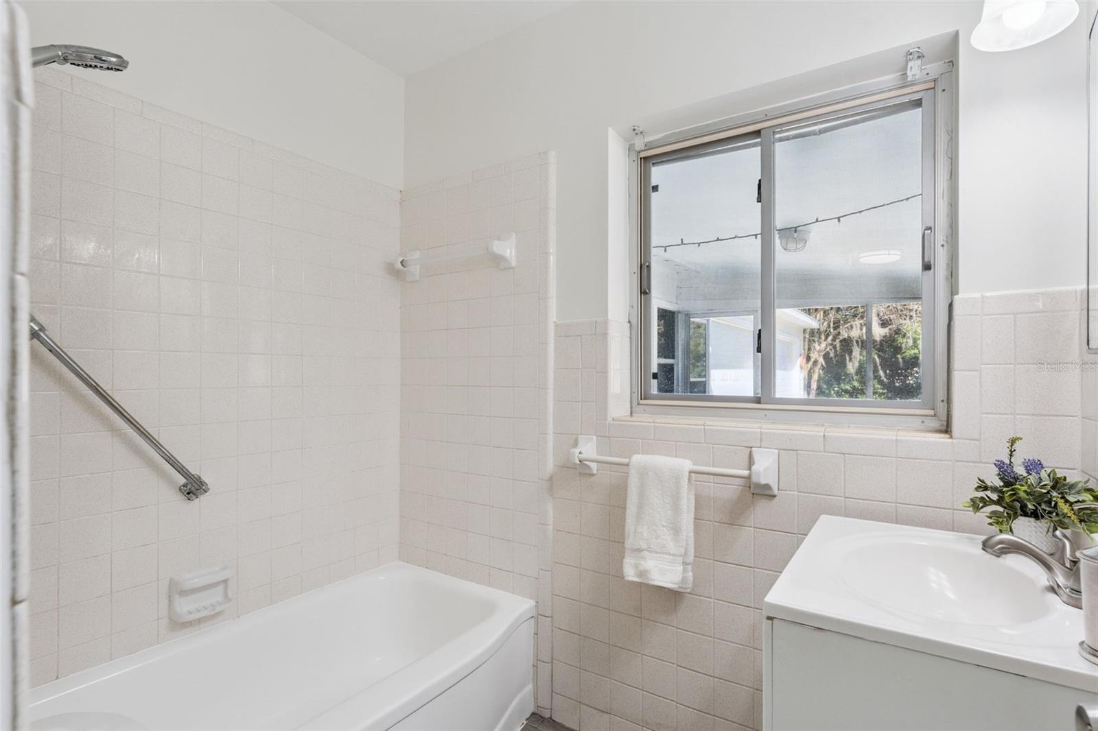 Image 30 of 41 For 2381 Roxbury Road