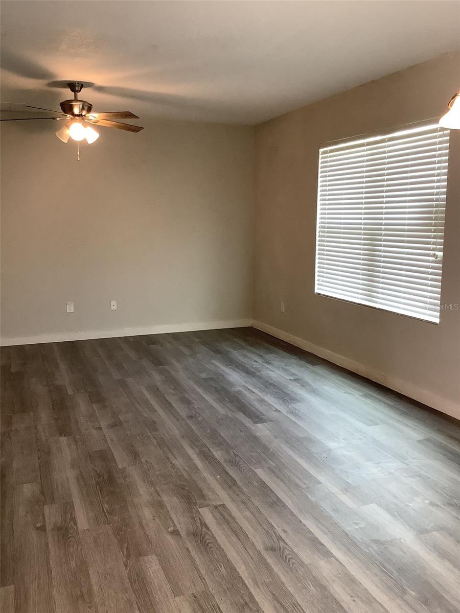 Image 11 of 36 For 16181 Yelloweyed Drive