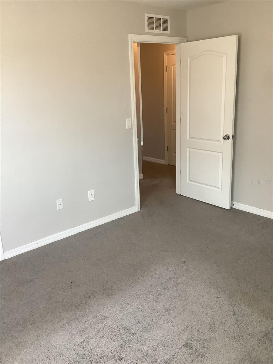 Image 32 of 36 For 16181 Yelloweyed Drive