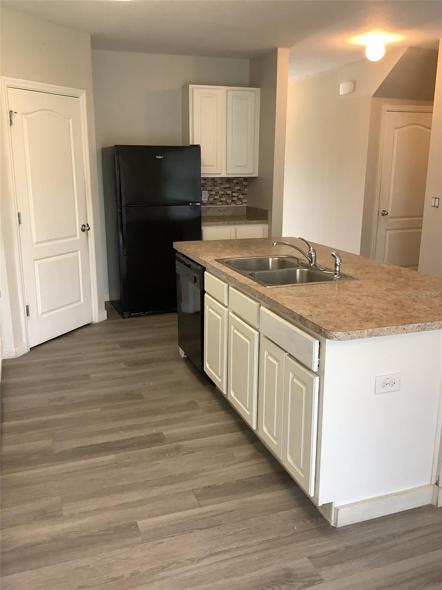 Image 7 of 36 For 16181 Yelloweyed Drive