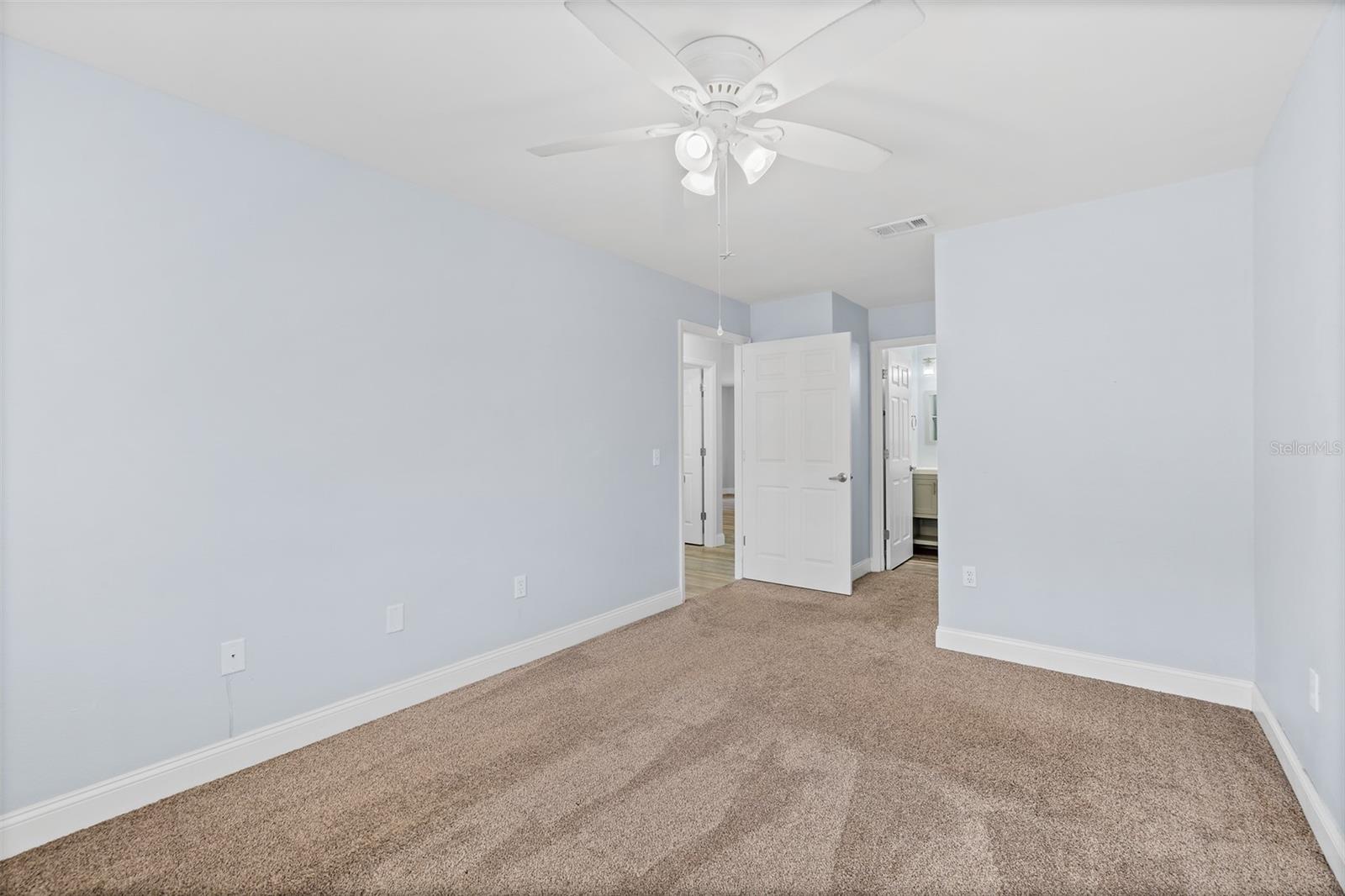 Image 26 of 38 For 220 Spring Drive 2