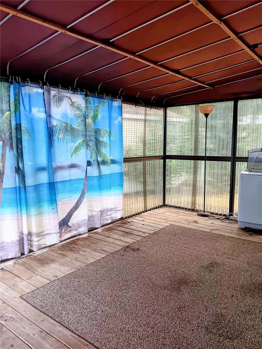 Image 11 of 37 For 25164 140th Loop 239