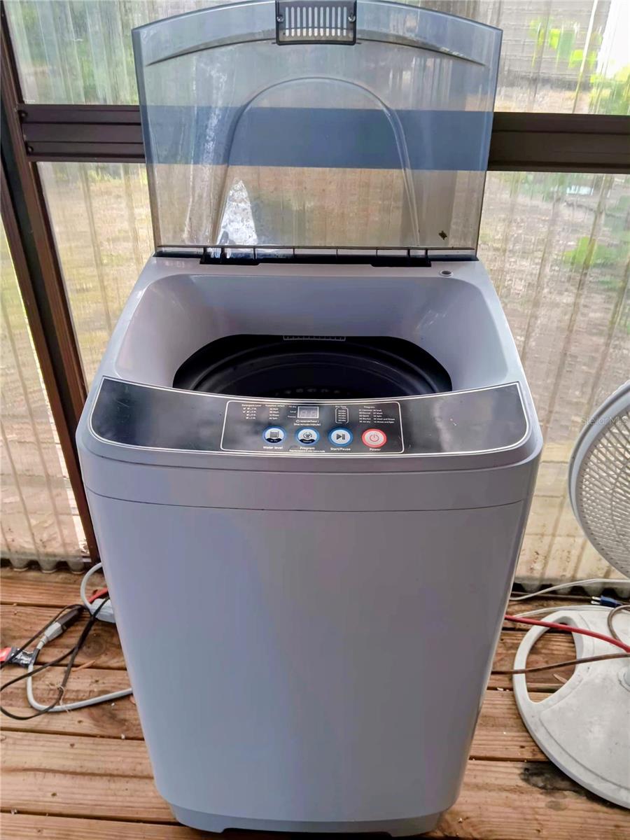 Image 19 of 37 For 25164 140th Loop 239