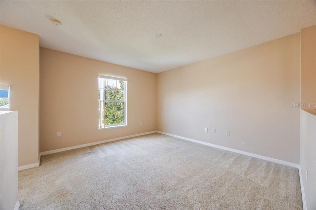 Image 16 of 30 For 163 Jocelyn Drive