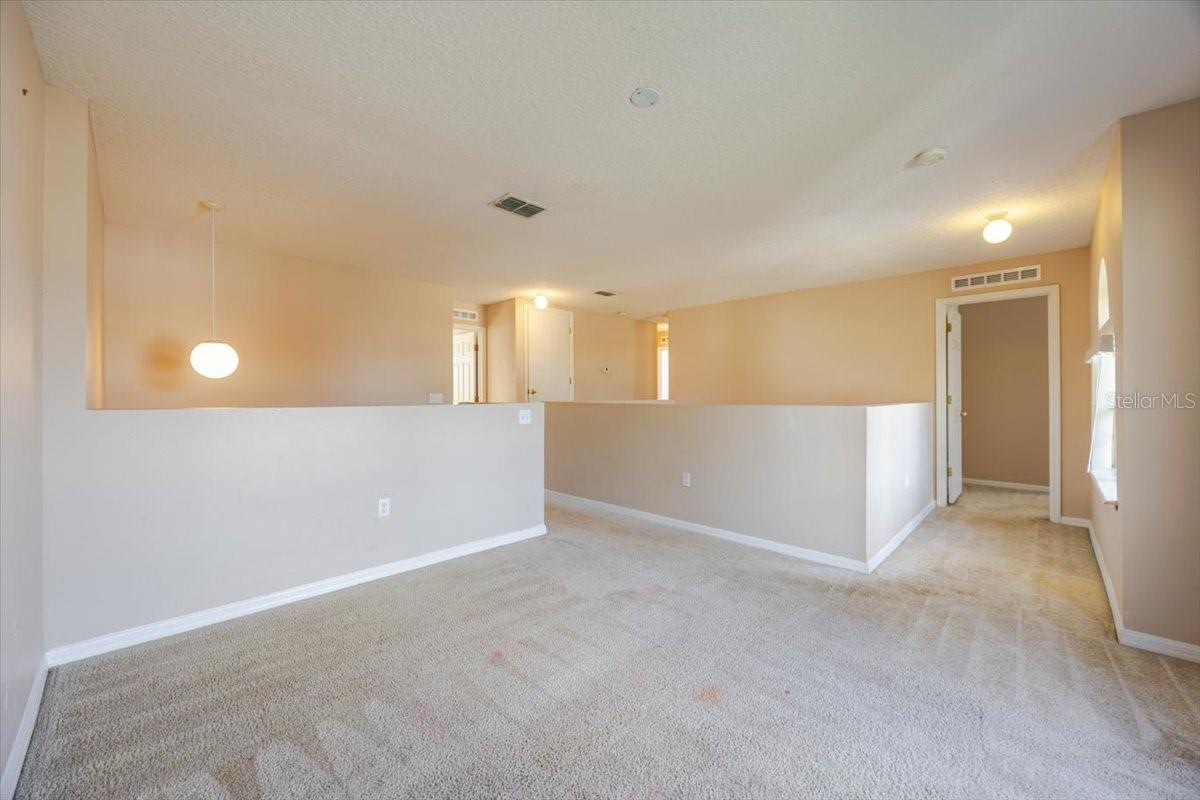 Image 17 of 30 For 163 Jocelyn Drive