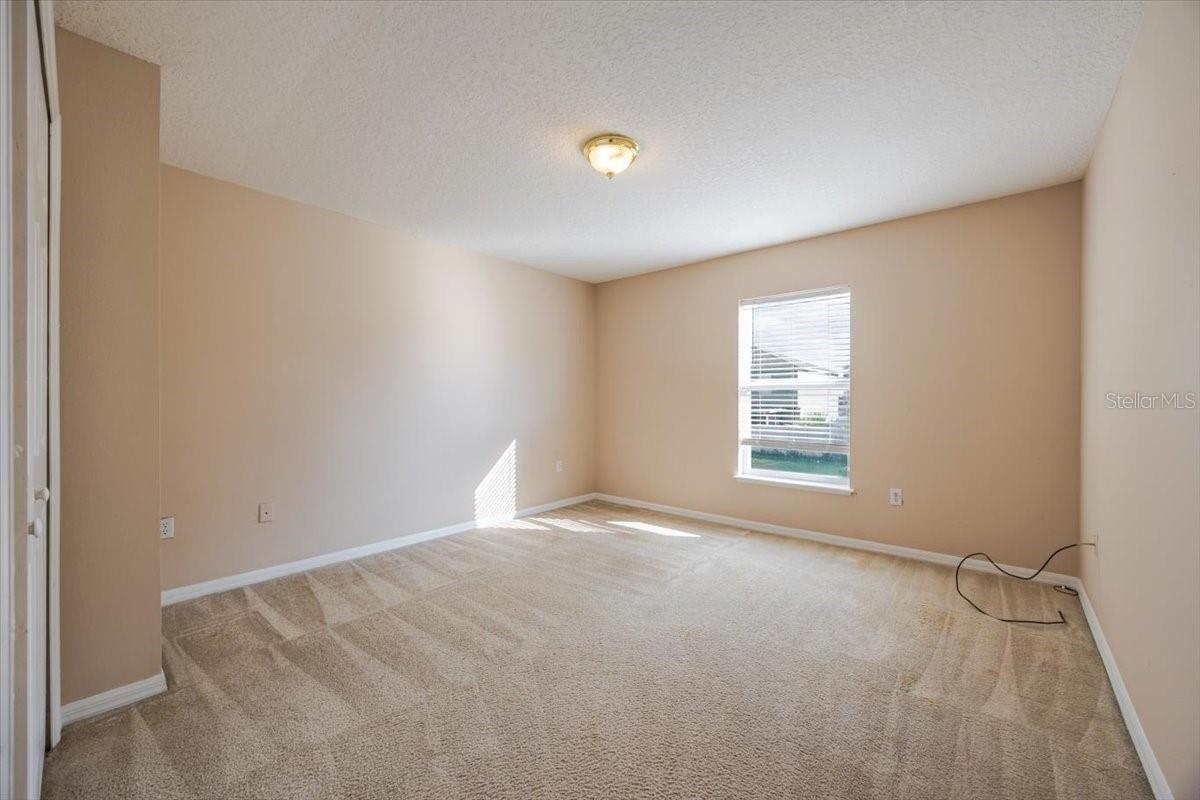 Image 20 of 30 For 163 Jocelyn Drive