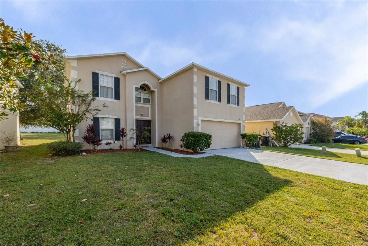 Image 3 of 30 For 163 Jocelyn Drive