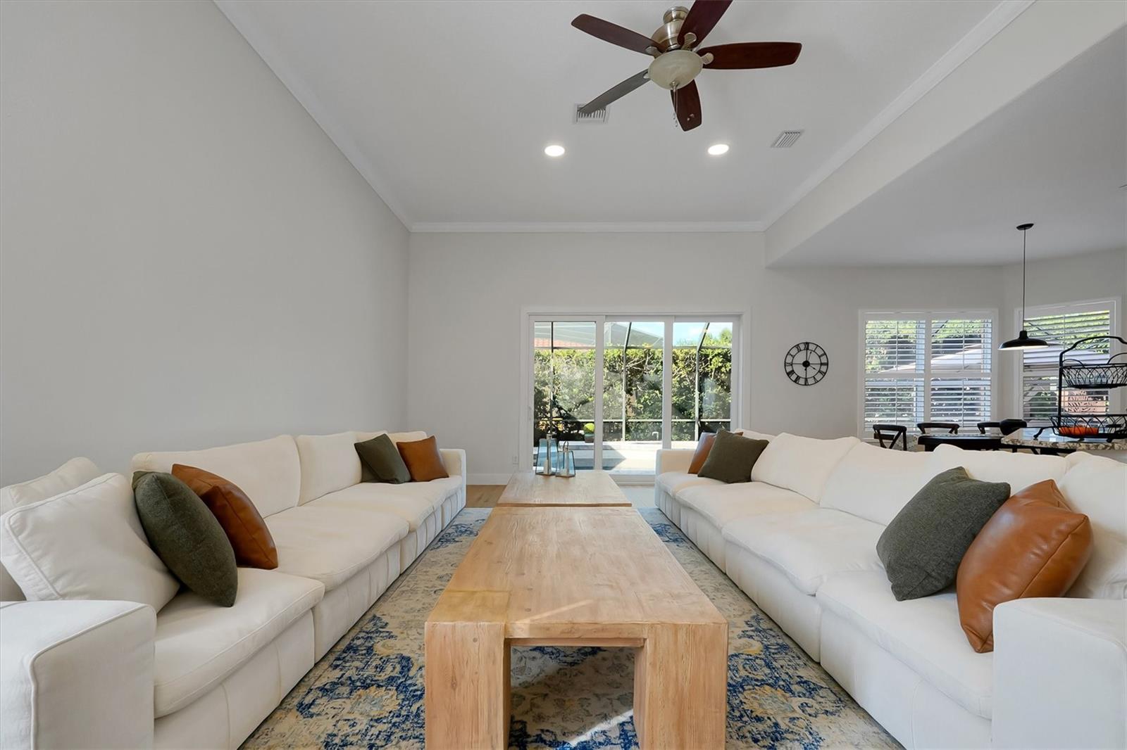 Image 12 of 100 For 11312 Shandon Park Way