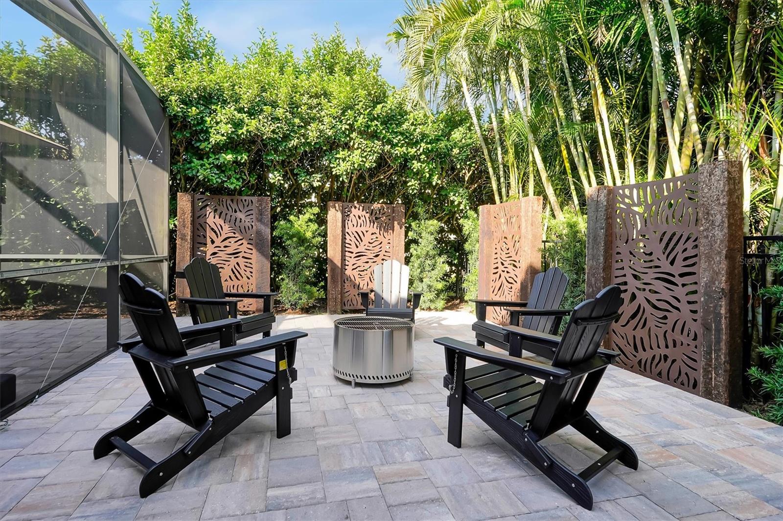 Image 32 of 100 For 11312 Shandon Park Way