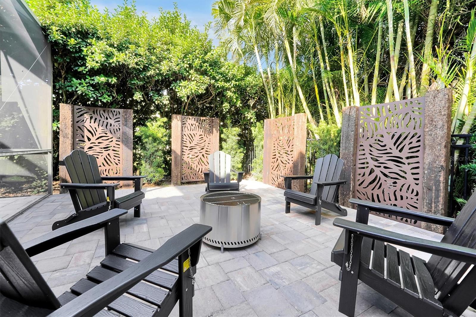 Image 33 of 100 For 11312 Shandon Park Way