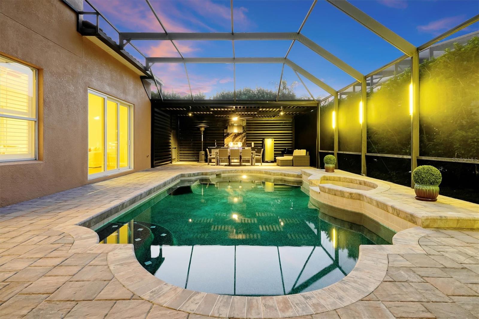 Image 82 of 100 For 11312 Shandon Park Way