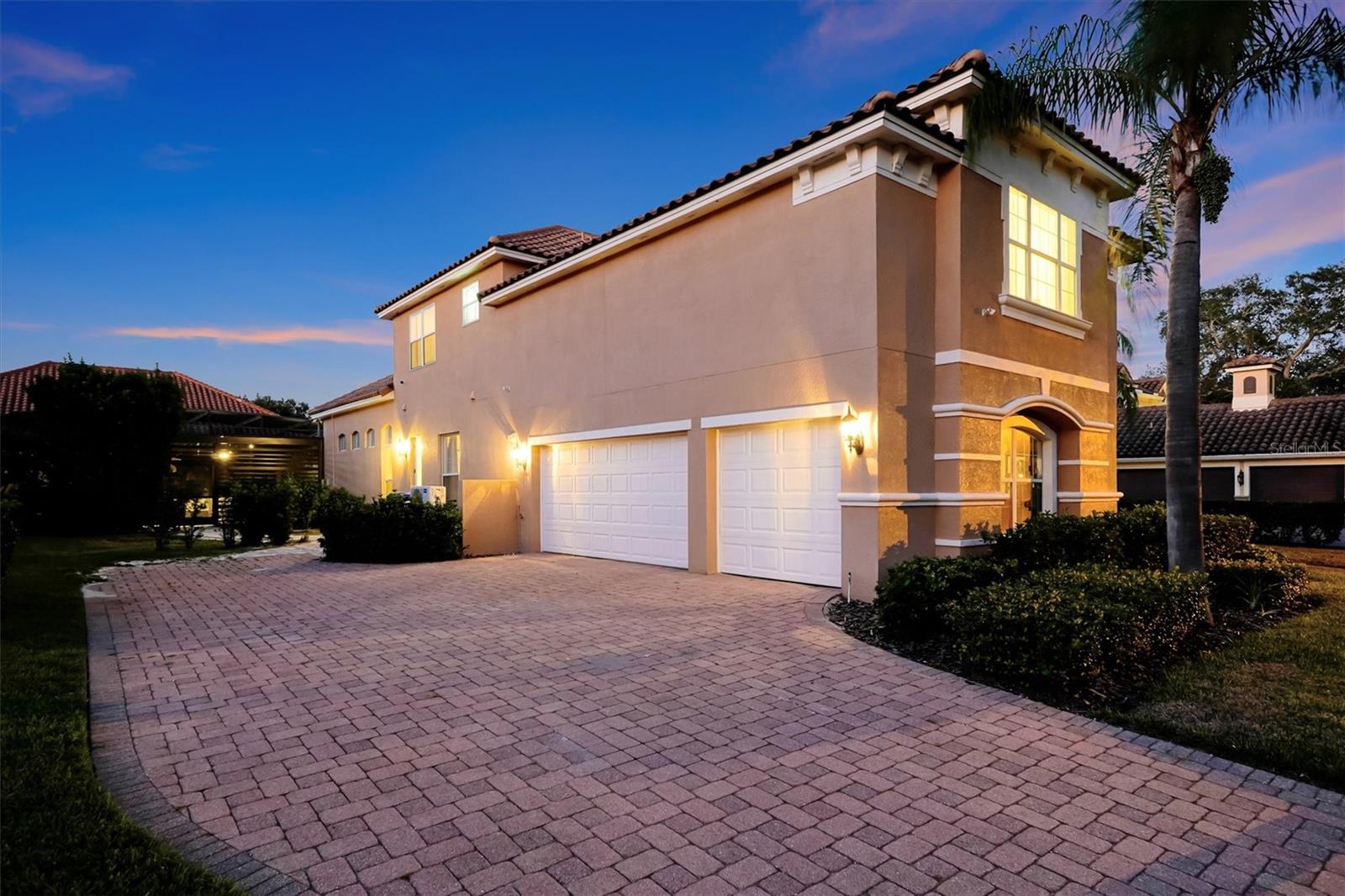 Image 88 of 100 For 11312 Shandon Park Way