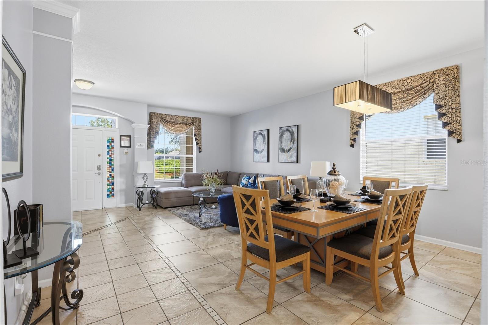 Image 10 of 80 For 8006 King Palm Circle