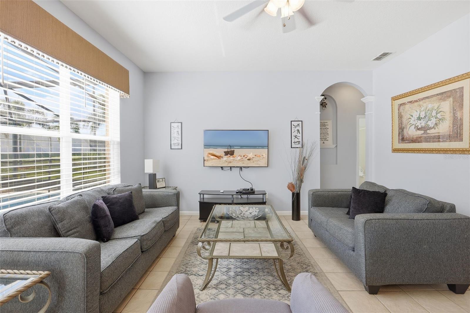 Image 12 of 80 For 8006 King Palm Circle