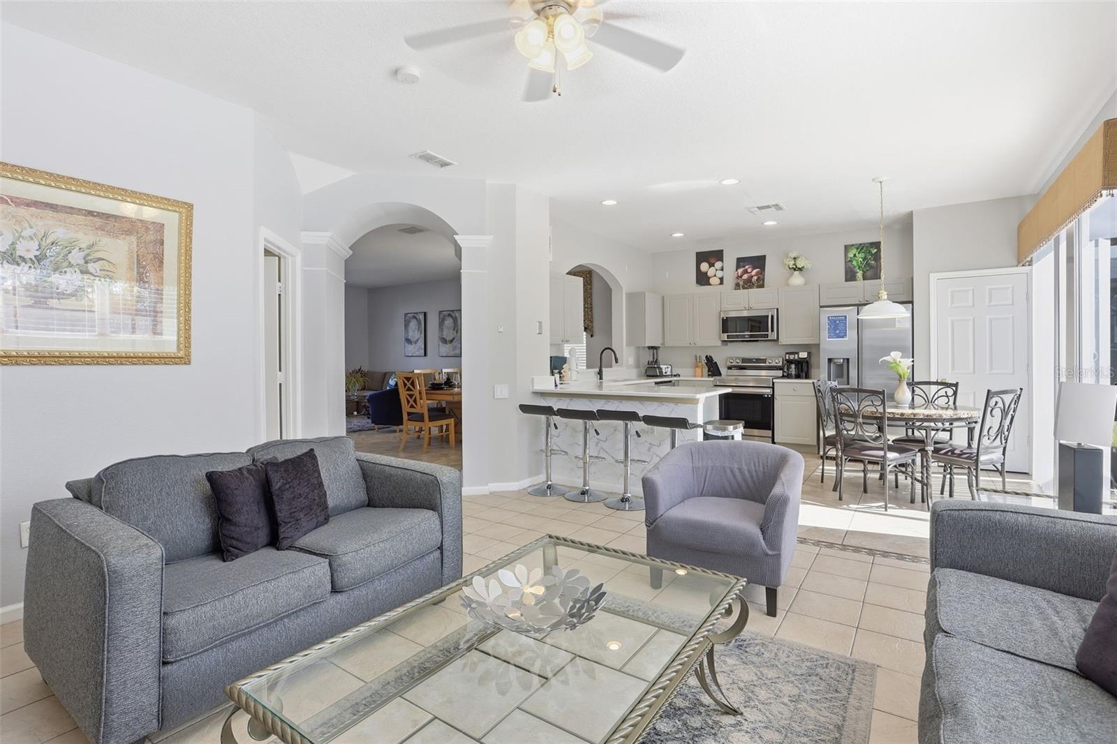 Image 14 of 80 For 8006 King Palm Circle