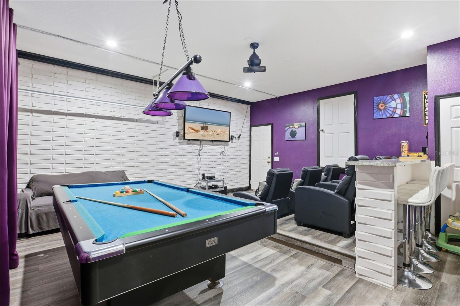 Image 37 of 80 For 8006 King Palm Circle