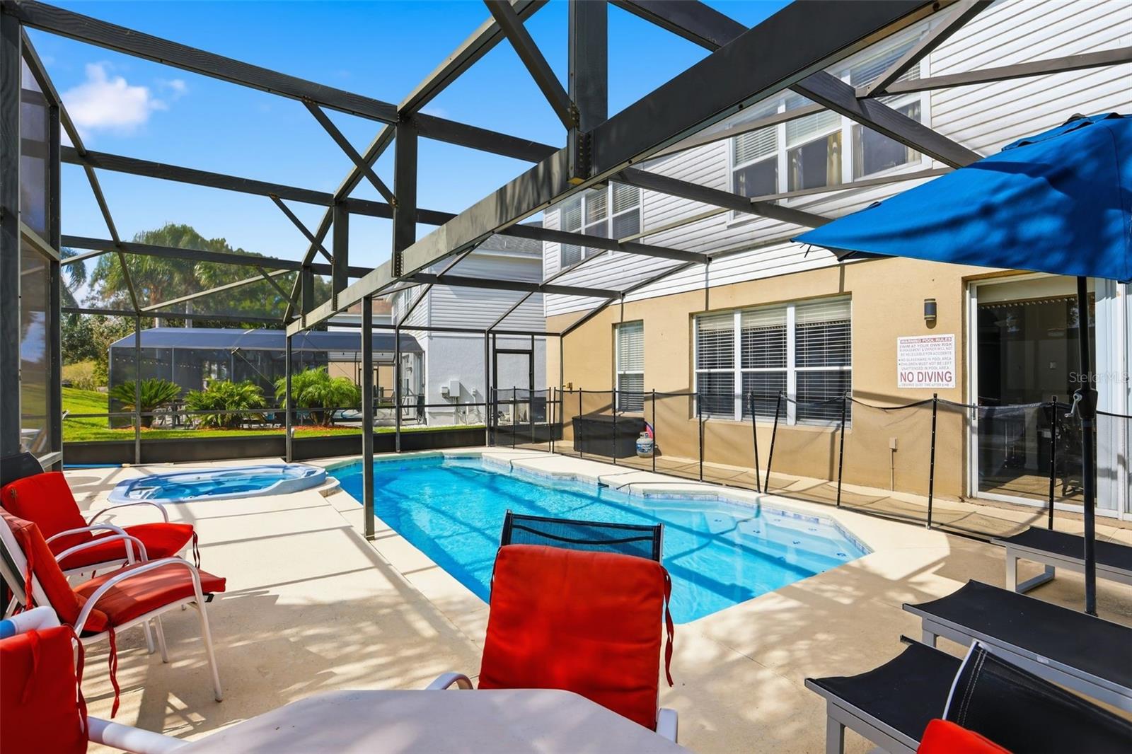 Image 42 of 80 For 8006 King Palm Circle