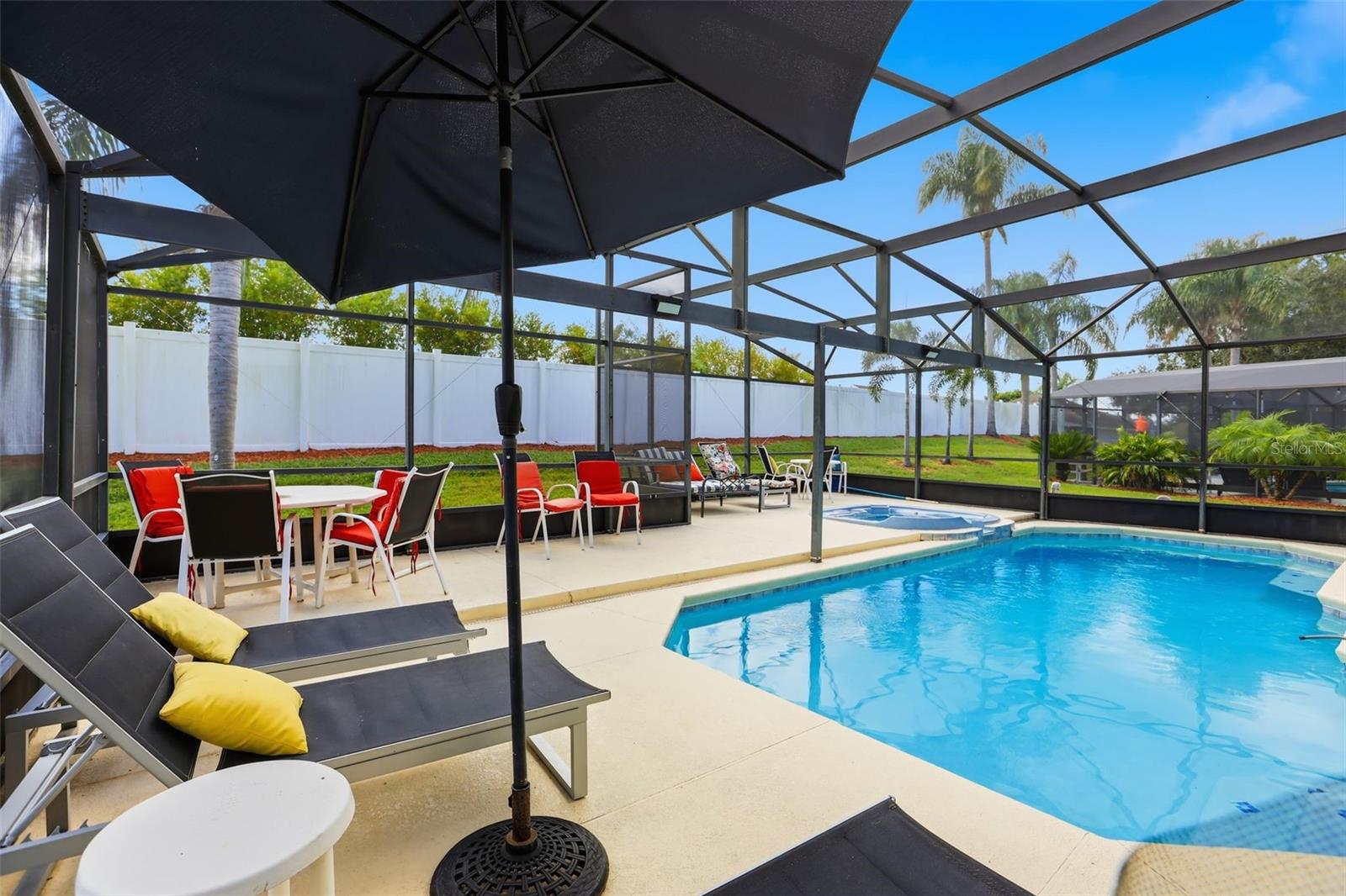 Image 45 of 80 For 8006 King Palm Circle