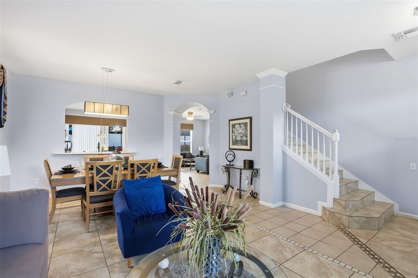 Image 8 of 80 For 8006 King Palm Circle