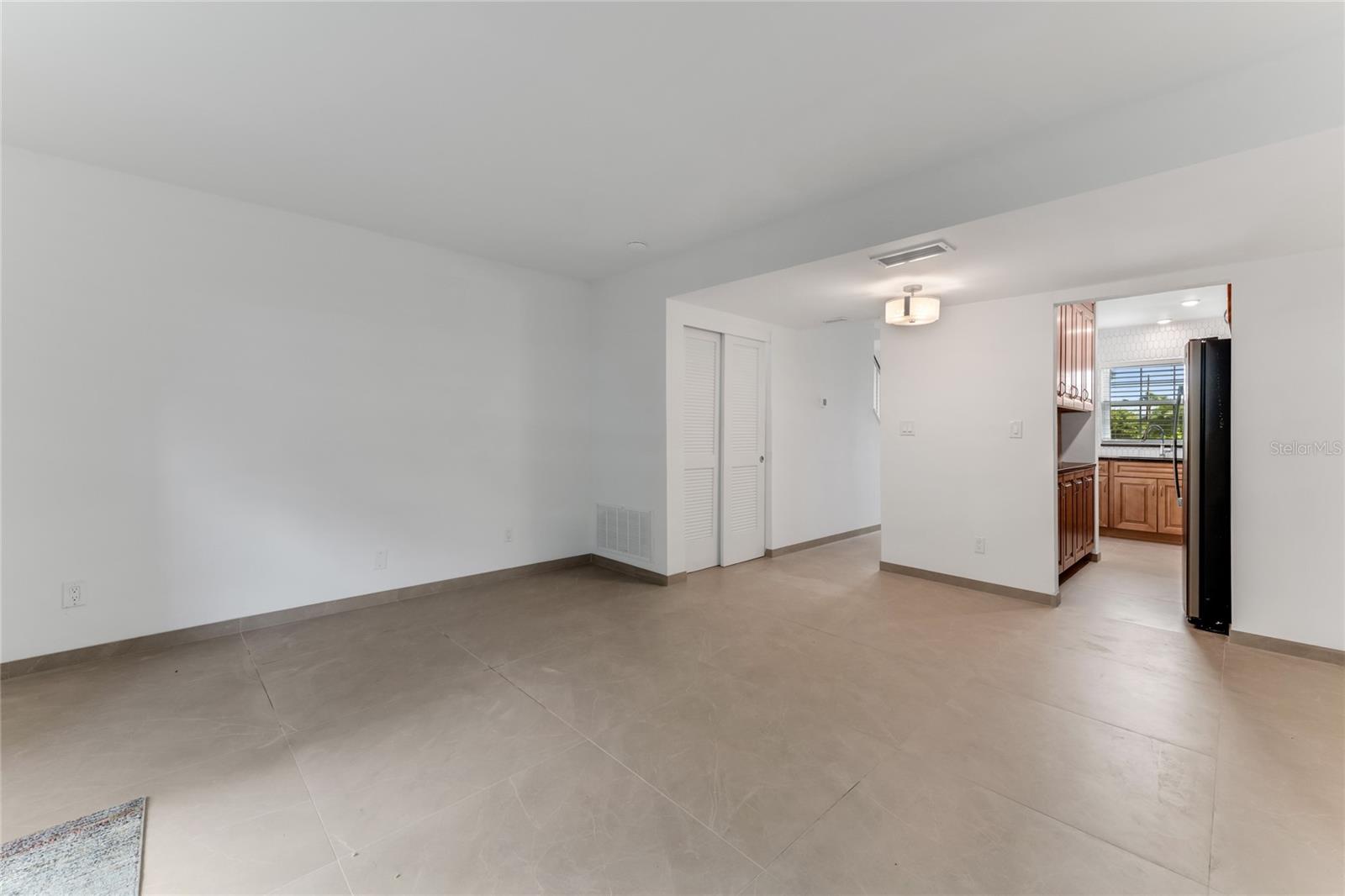 Image 17 of 34 For 2200 Palmetto Avenue A050