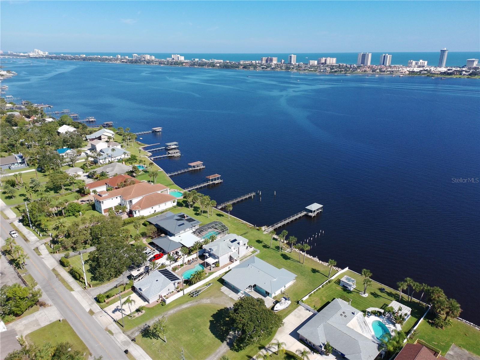 Image 33 of 34 For 2200 Palmetto Avenue A050