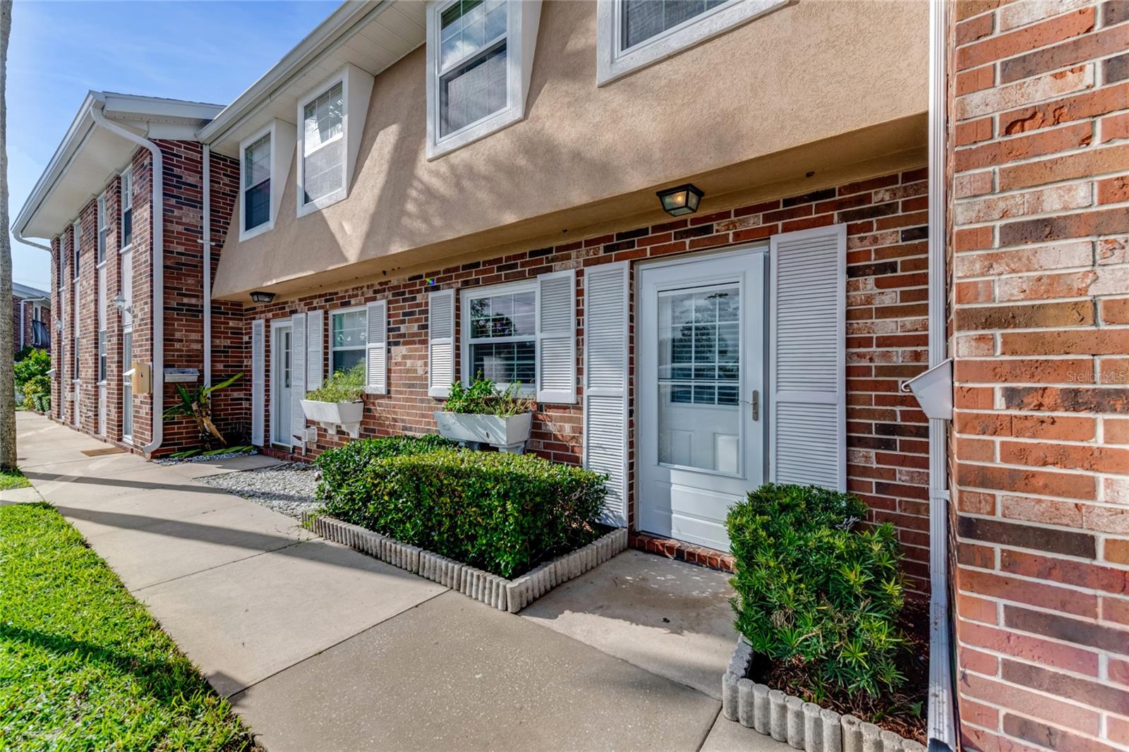 Image 6 of 34 For 2200 Palmetto Avenue A050