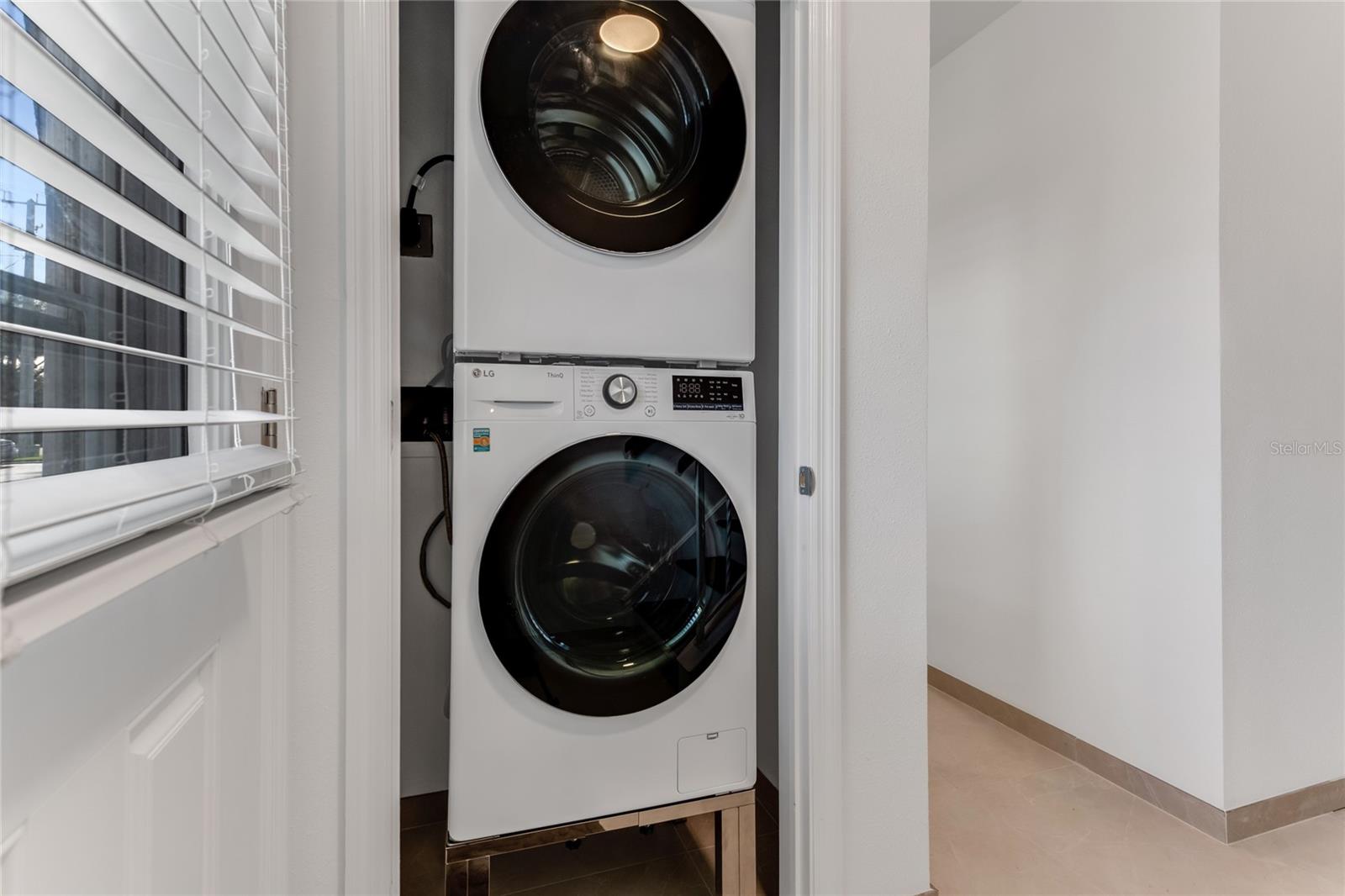 Image 8 of 34 For 2200 Palmetto Avenue A050