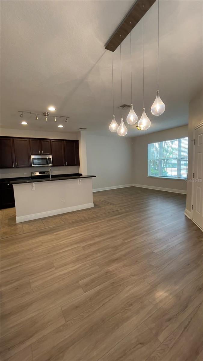 Image 5 of 20 For 6242 Golden Dewdrop Trail