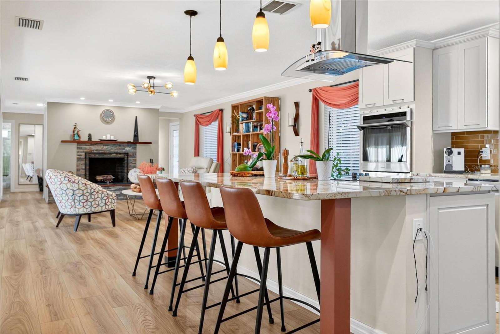 Image 14 of 84 For 342 Maple Drive