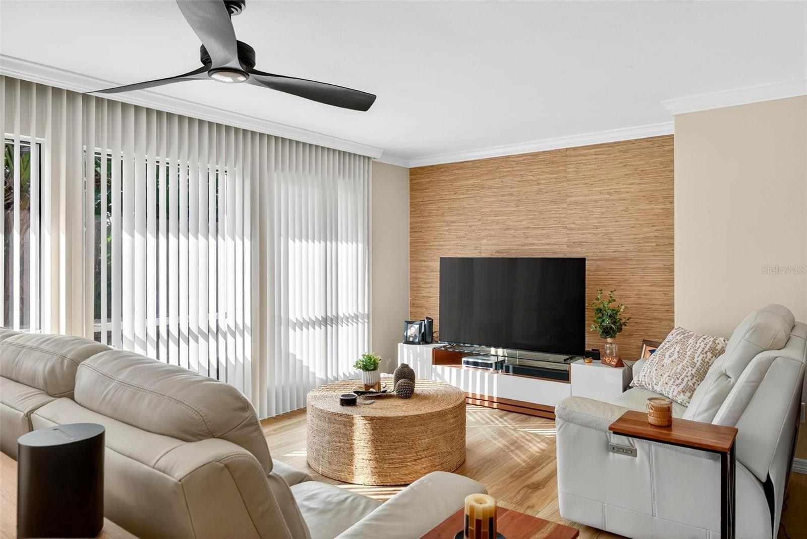 Image 16 of 84 For 342 Maple Drive