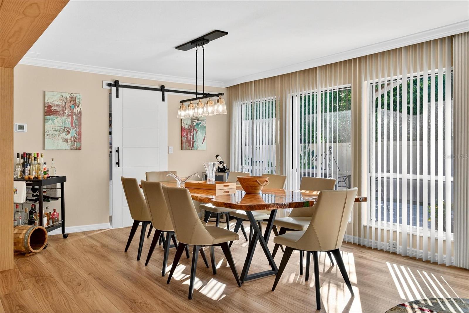 Image 20 of 84 For 342 Maple Drive