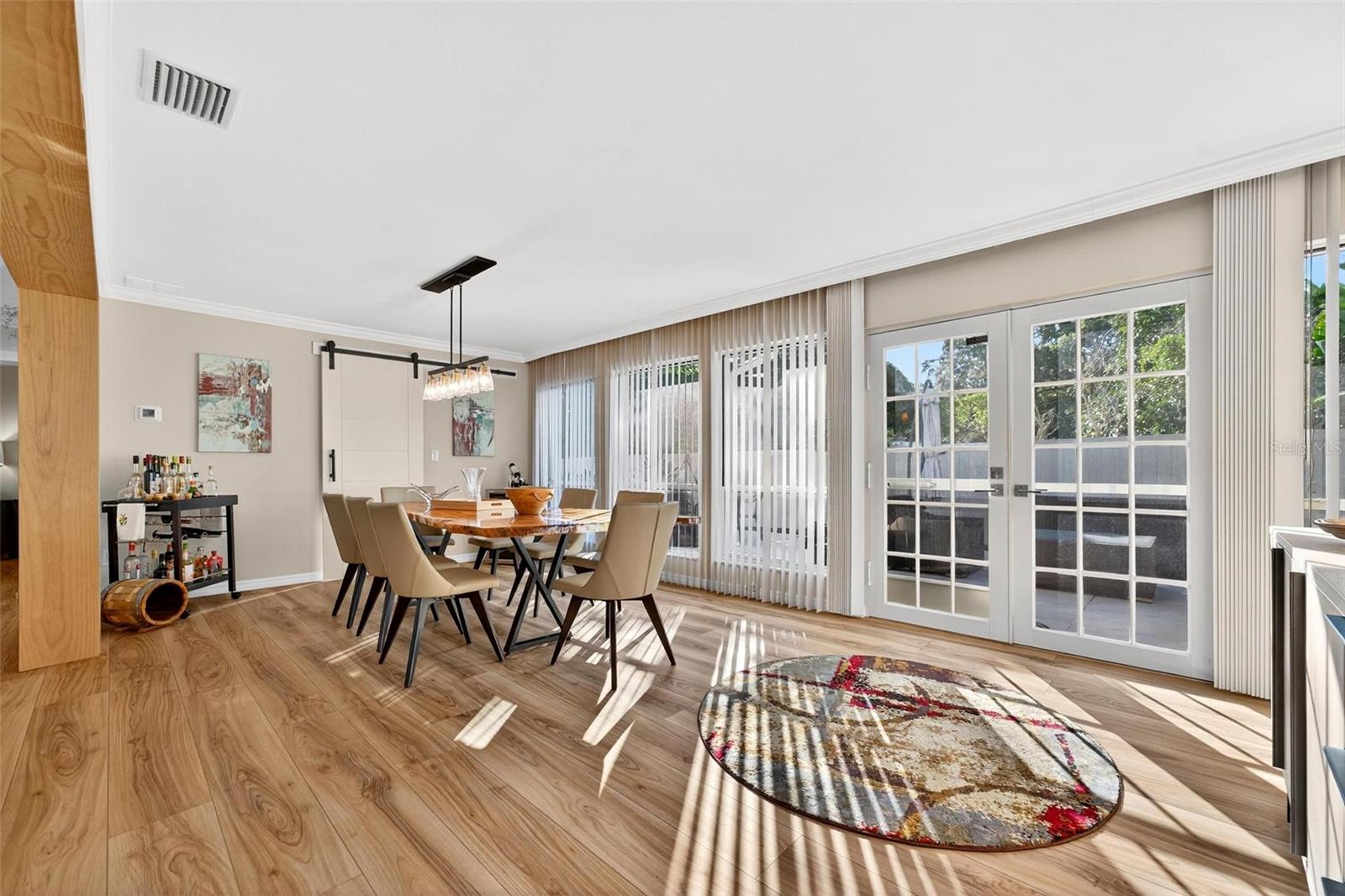 Image 21 of 84 For 342 Maple Drive