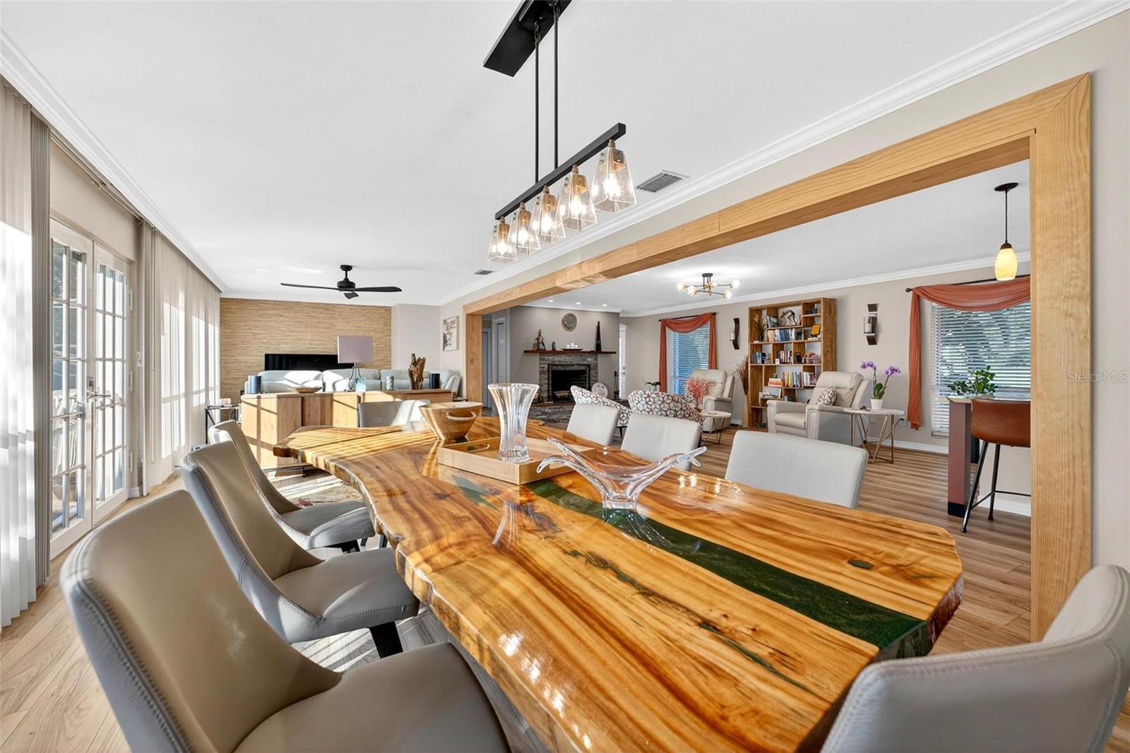 Image 23 of 84 For 342 Maple Drive