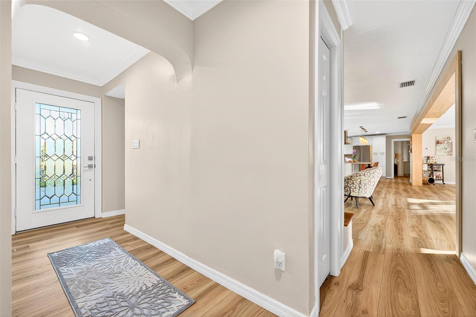 Image 5 of 84 For 342 Maple Drive