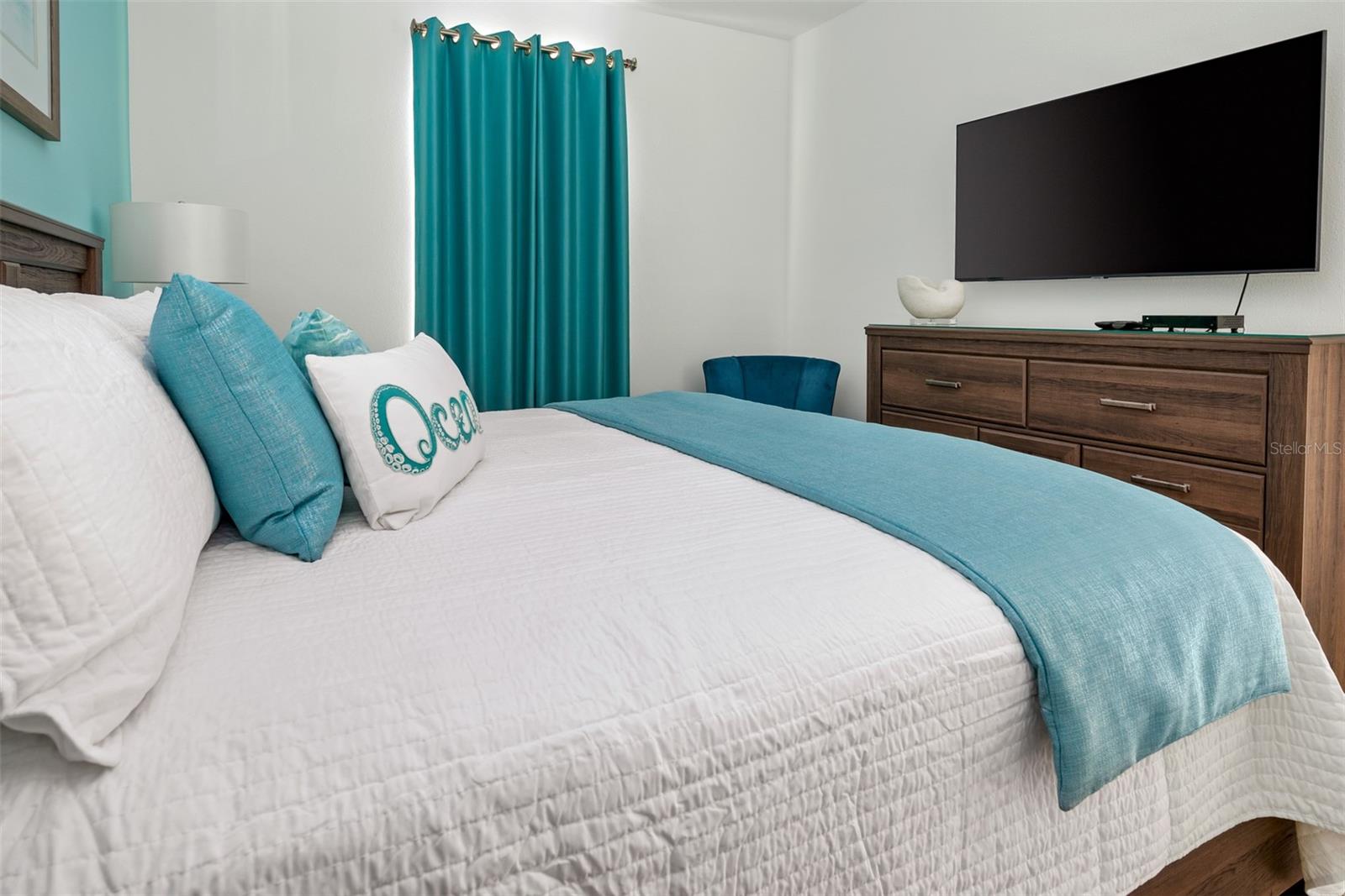 Image 23 of 78 For 2996 Penelope Loop