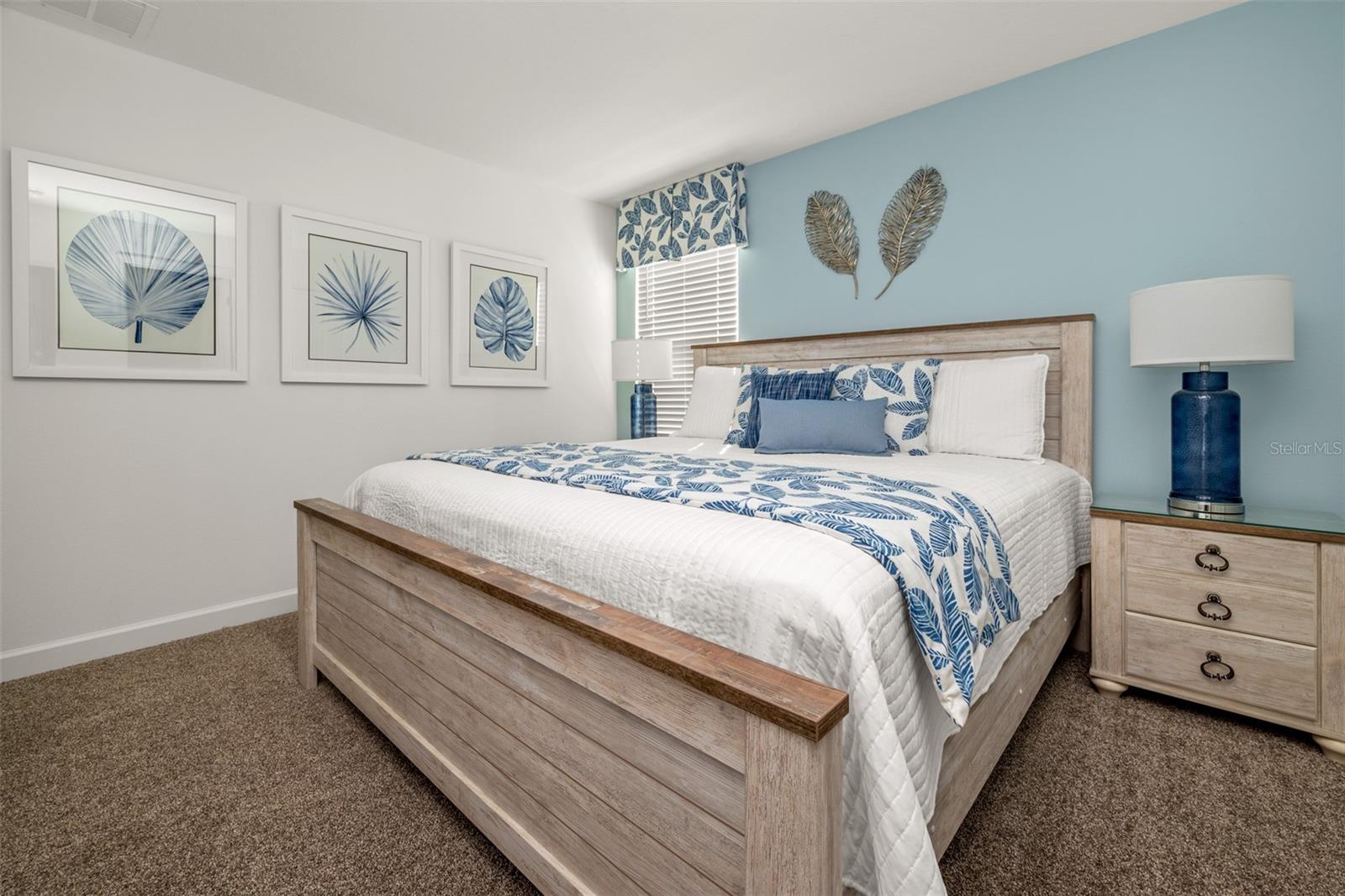 Image 27 of 78 For 2996 Penelope Loop