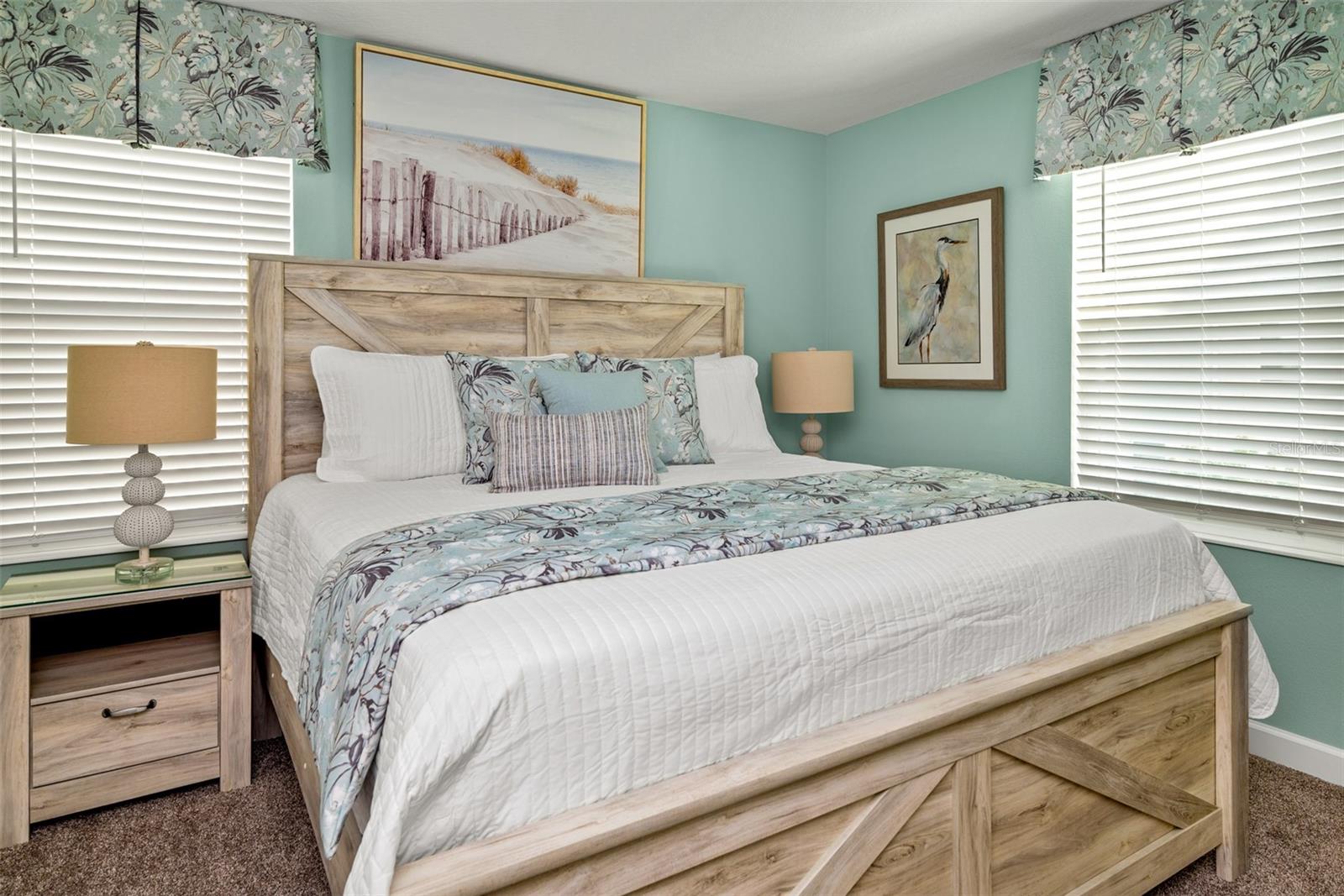 Image 29 of 78 For 2996 Penelope Loop