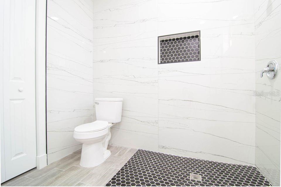 Image 17 of 36 For 10654 Washington Road